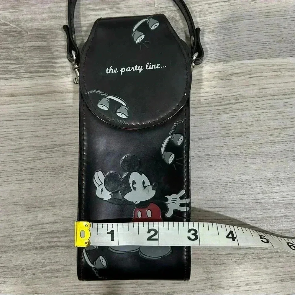 Vintage Mickey Mouse Disney Parks Store Leather Cell Phone Pouch Case Holder